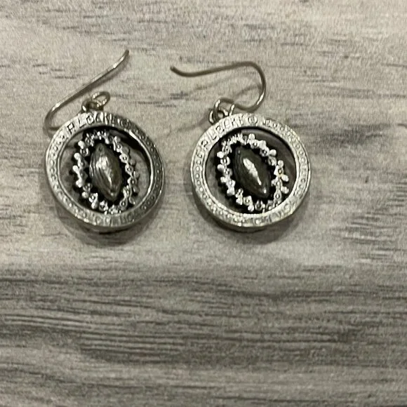 Patricia Locke - Picture 3 of 4